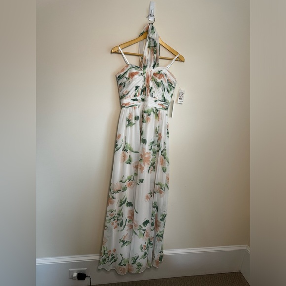 Floral tie neck halter dress - Picture 3 of 12